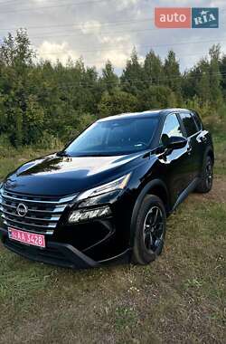Позашляховик / Кросовер Nissan Rogue 2024 в Вінниці