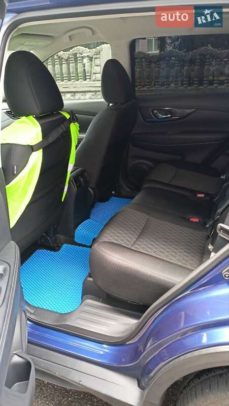 Позашляховик / Кросовер Nissan Rogue 2018 в Ніжині