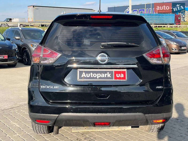 Внедорожник / Кроссовер Nissan Rogue 2015 в Львове
