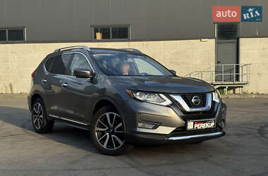 Внедорожник / Кроссовер Nissan Rogue 2019 в Киеве