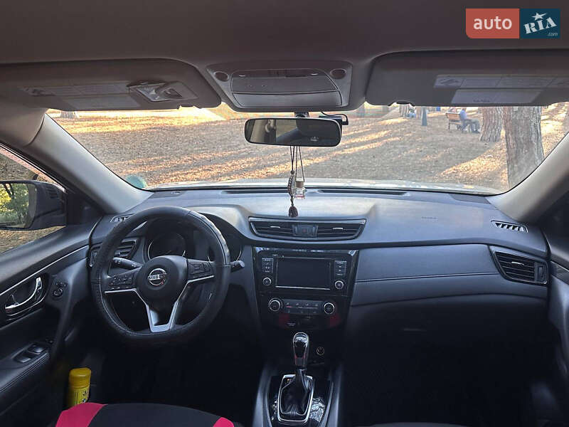 Позашляховик / Кросовер Nissan Rogue 2017 в Дніпрі фото 19 Позашляховик / Кросовер Nissan Rogue 2017 в Дніпрі