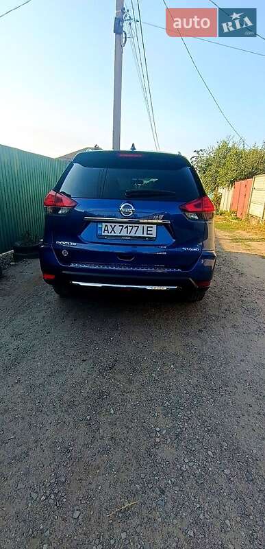 Позашляховик / Кросовер Nissan Rogue 2016 в Харкові