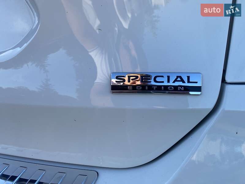 Позашляховик / Кросовер Nissan Rogue 2019 в Кременчуці