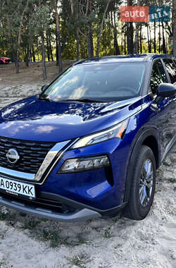 Внедорожник / Кроссовер Nissan Rogue 2023 в Черкассах