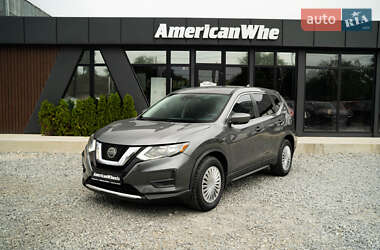 Внедорожник / Кроссовер Nissan Rogue 2019 в Черновцах