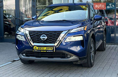 Внедорожник / Кроссовер Nissan Rogue 2023 в 