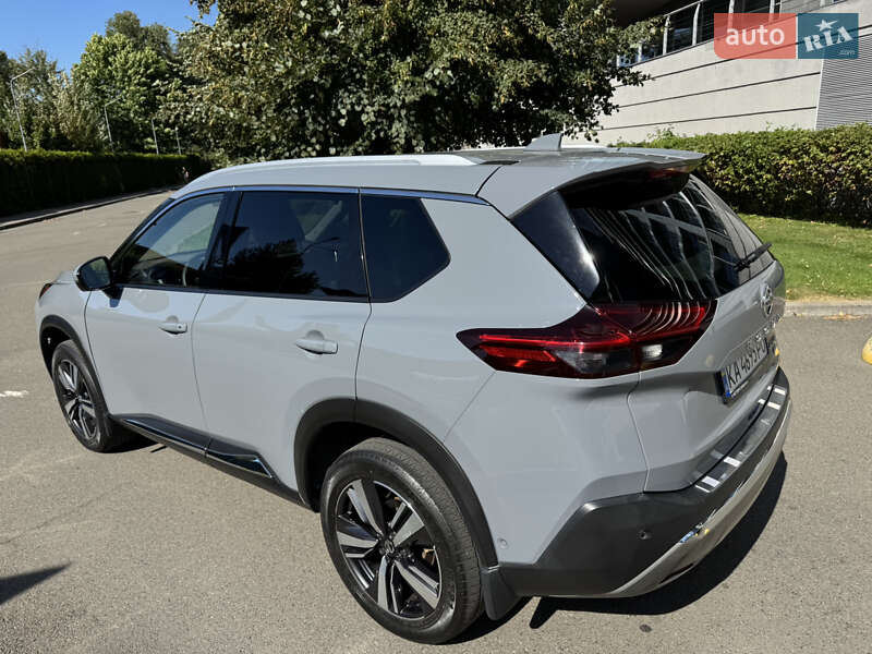 Позашляховик / Кросовер Nissan Rogue 2021 в Києві
