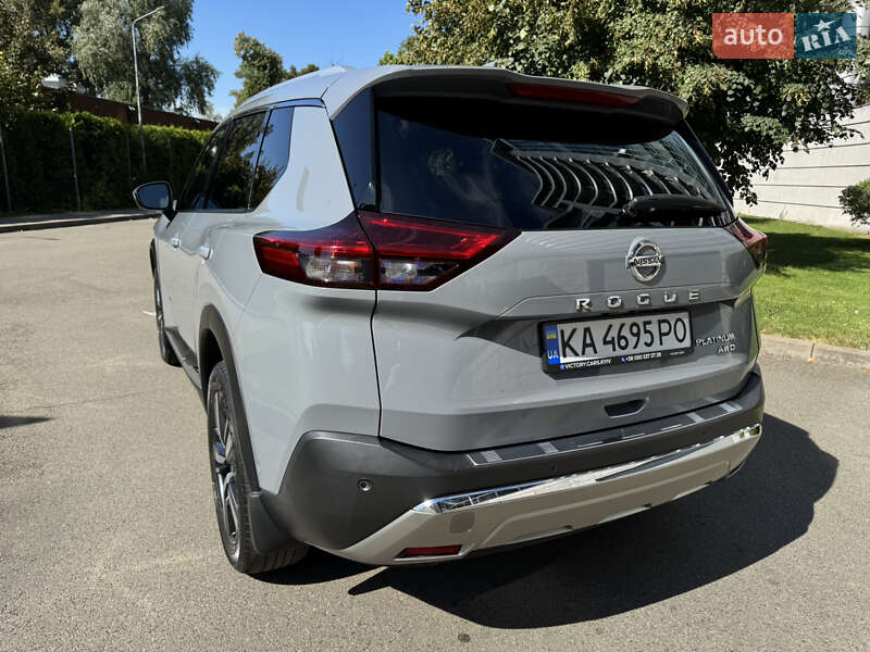 Позашляховик / Кросовер Nissan Rogue 2021 в Києві