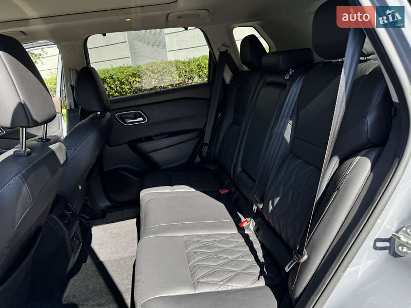 Позашляховик / Кросовер Nissan Rogue 2021 в Києві