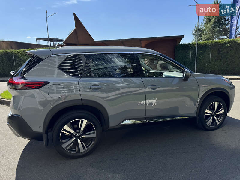 Позашляховик / Кросовер Nissan Rogue 2021 в Києві