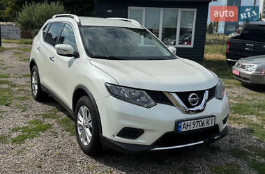 Позашляховик / Кросовер Nissan Rogue 2015 в Черкасах