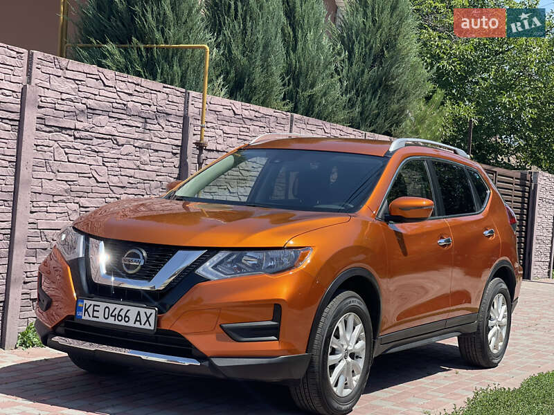 Внедорожник / Кроссовер Nissan Rogue 2019 в Днепре