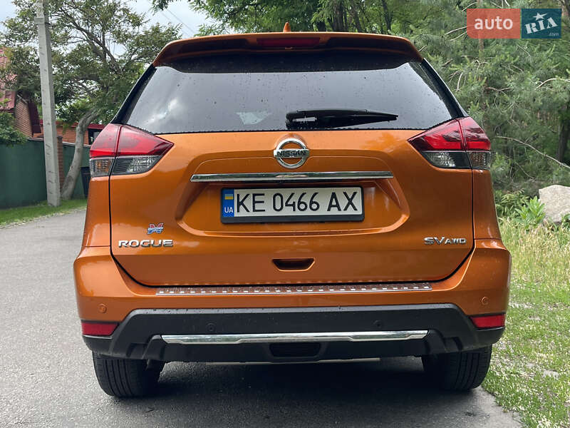 Внедорожник / Кроссовер Nissan Rogue 2019 в Днепре