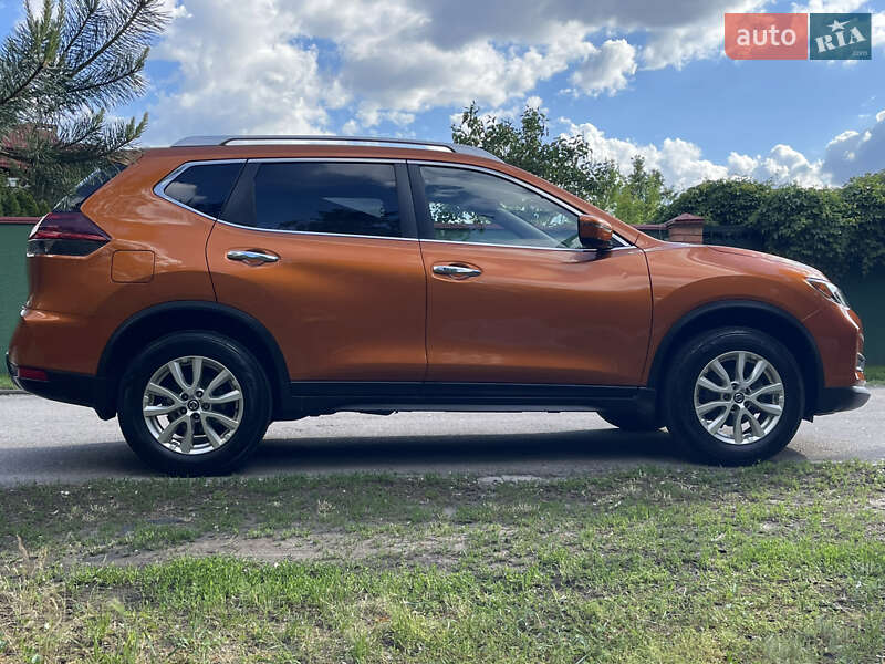 Внедорожник / Кроссовер Nissan Rogue 2019 в Днепре