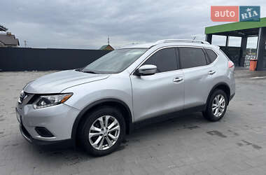 Внедорожник / Кроссовер Nissan Rogue 2015 в Каменец-Подольском