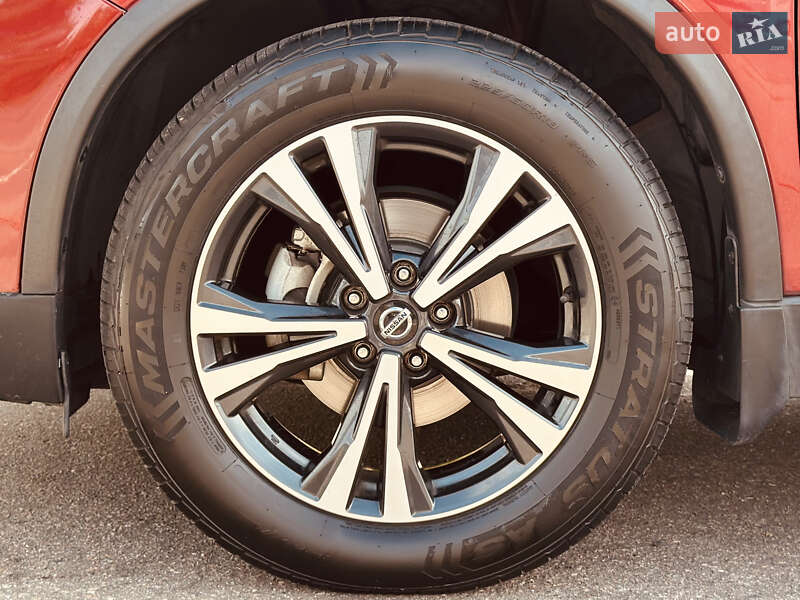 Позашляховик / Кросовер Nissan Rogue 2019 в Кременчуці