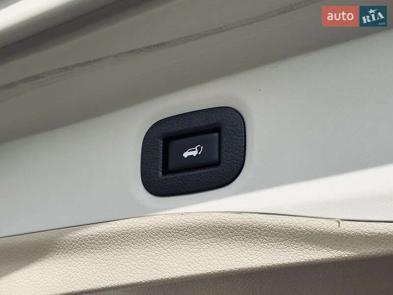 Позашляховик / Кросовер Nissan Rogue 2019 в Кременчуці