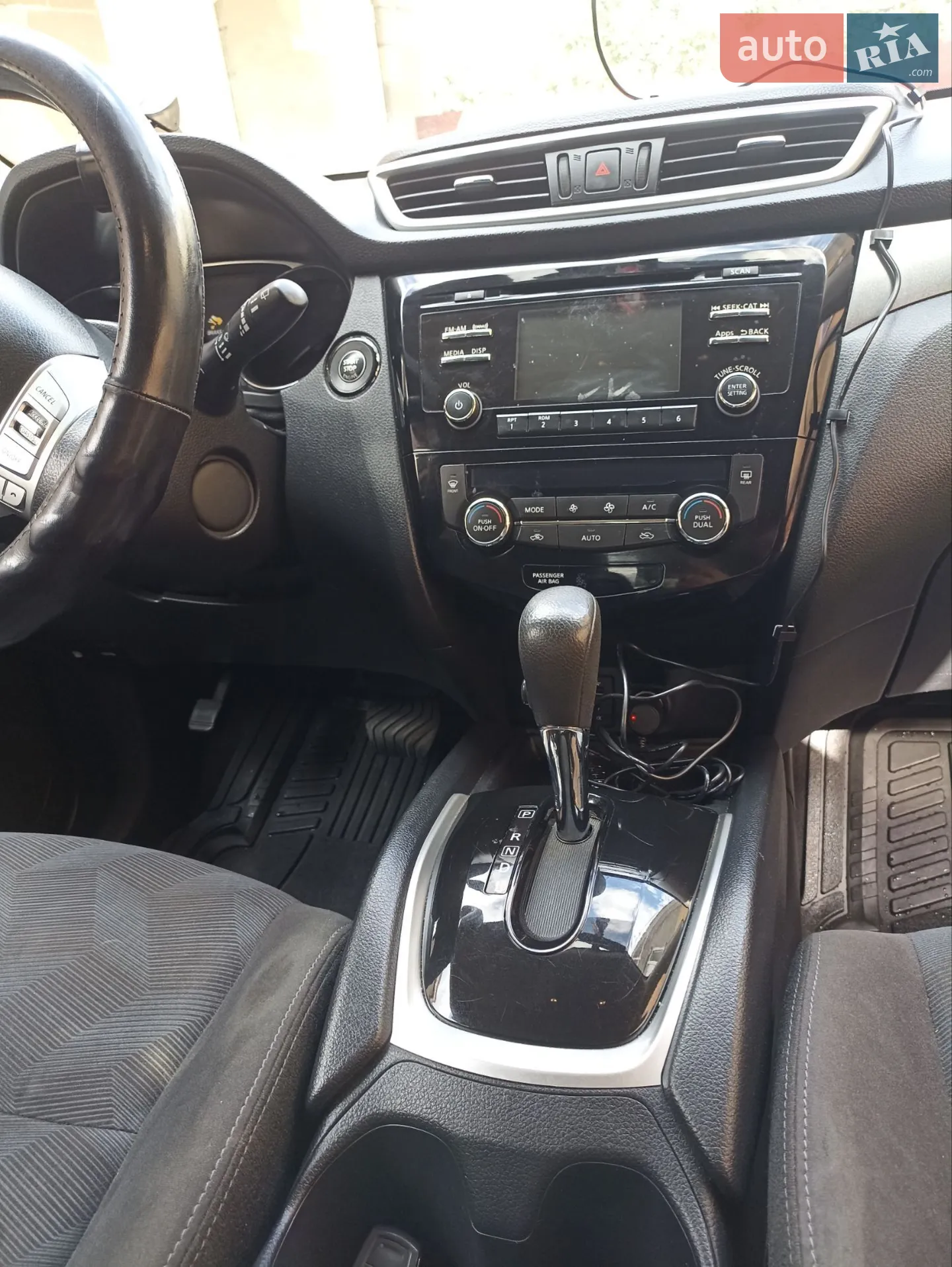 2015 Nissan Rogue - мініатюра 12