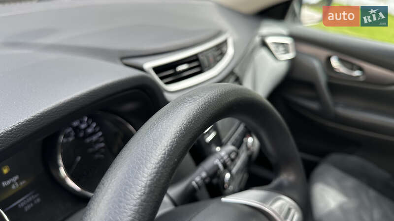 Позашляховик / Кросовер Nissan Rogue 2016 в Луцьку фото 20 Позашляховик / Кросовер Nissan Rogue 2016 в Луцьку