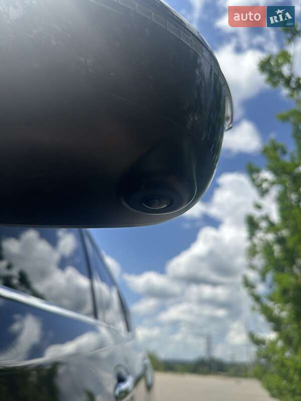 Позашляховик / Кросовер Nissan Rogue 2017 в Харкові