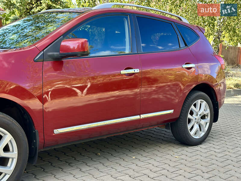 Позашляховик / Кросовер Nissan Rogue 2011 в Одесі