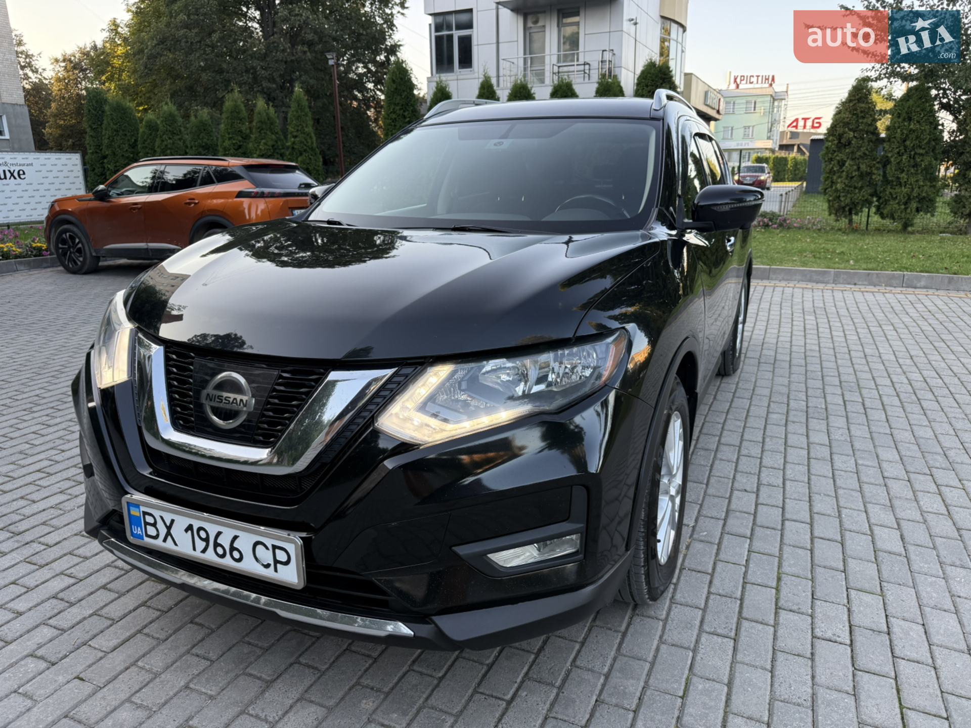 2017 Nissan Rogue - мініатюра 3