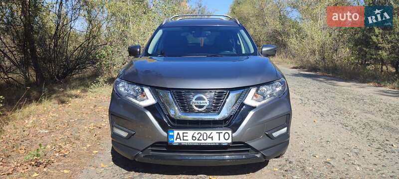 Позашляховик / Кросовер Nissan Rogue 2018 в Павлограді