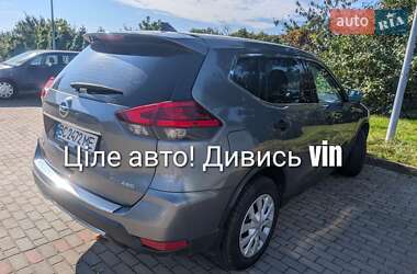 Позашляховик / Кросовер Nissan Rogue 2017 в Шегинях