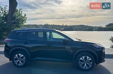 Внедорожник / Кроссовер Nissan Rogue 2021 в 