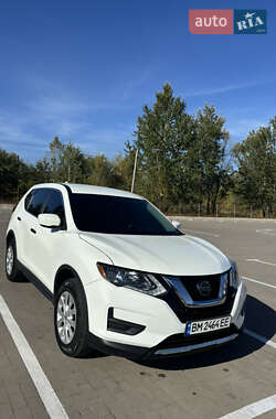 Внедорожник / Кроссовер Nissan Rogue 2018 в 
