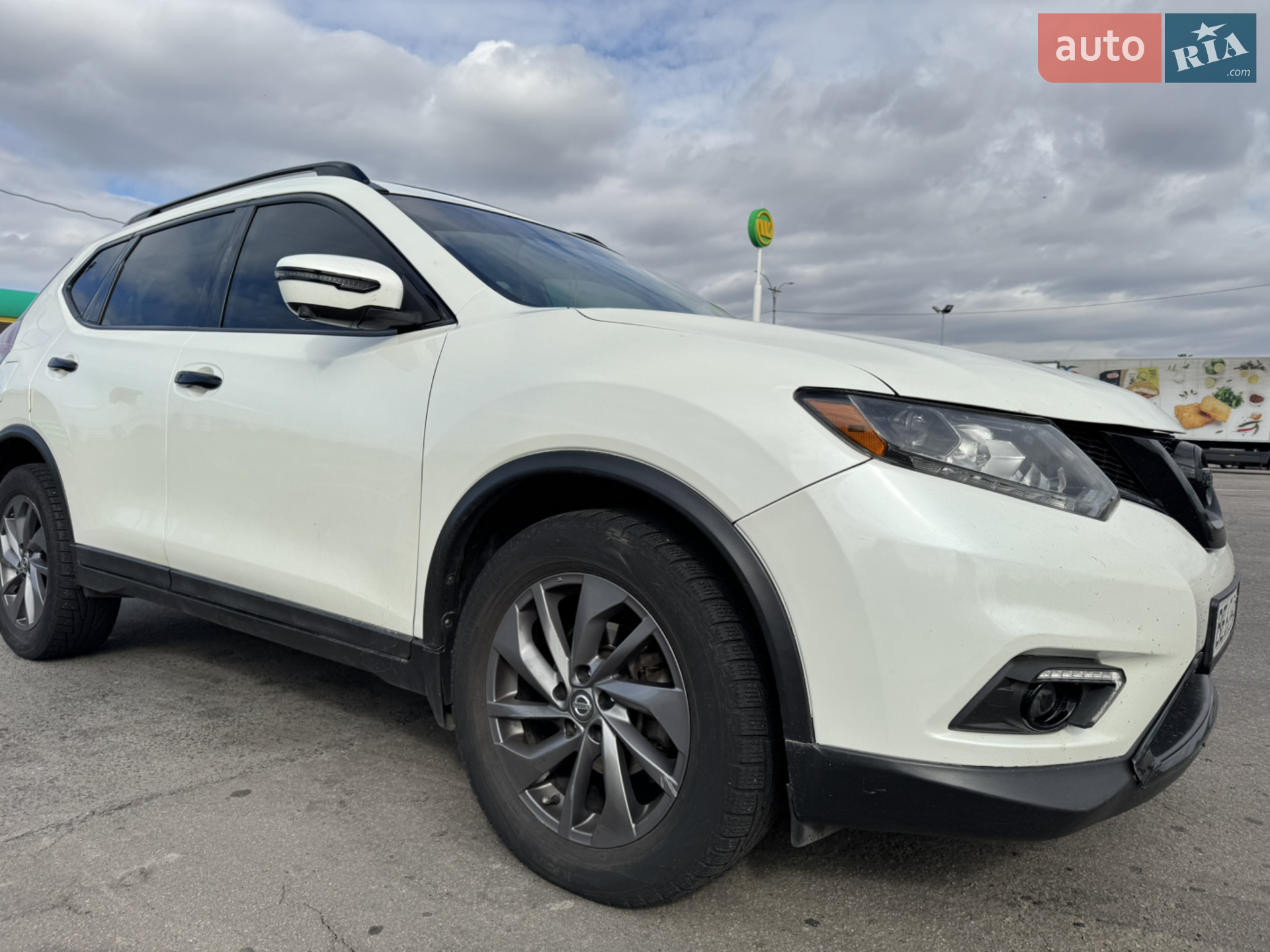 2016 Nissan Rogue - мініатюра 4