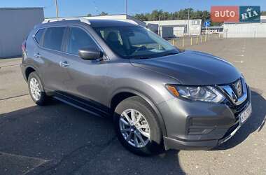 Внедорожник / Кроссовер Nissan Rogue 2019 в Киеве