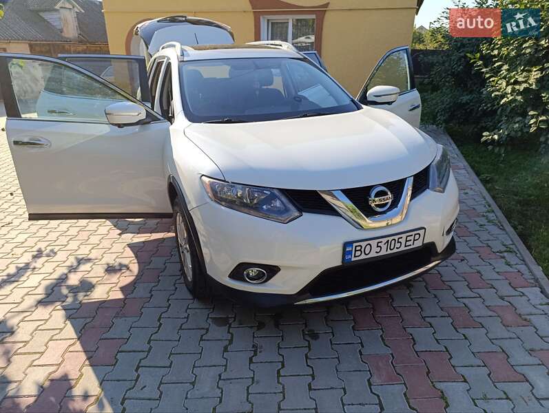 Позашляховик / Кросовер Nissan Rogue 2015 в Тернополі