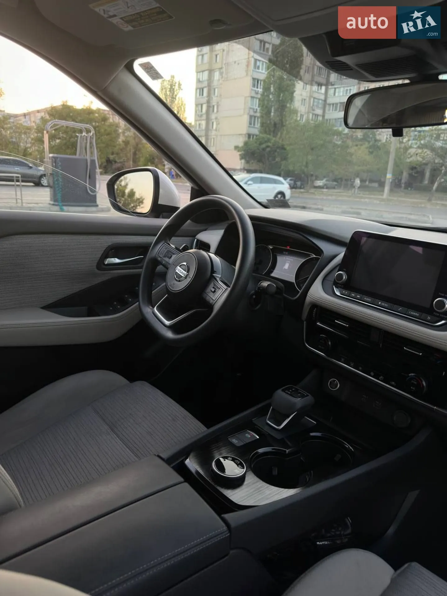 2021 Nissan Rogue - мініатюра 3