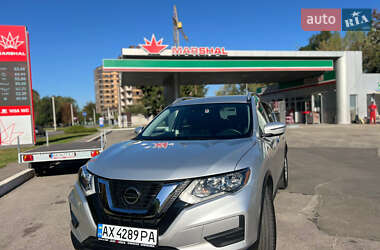 Nissan Rogue 2018