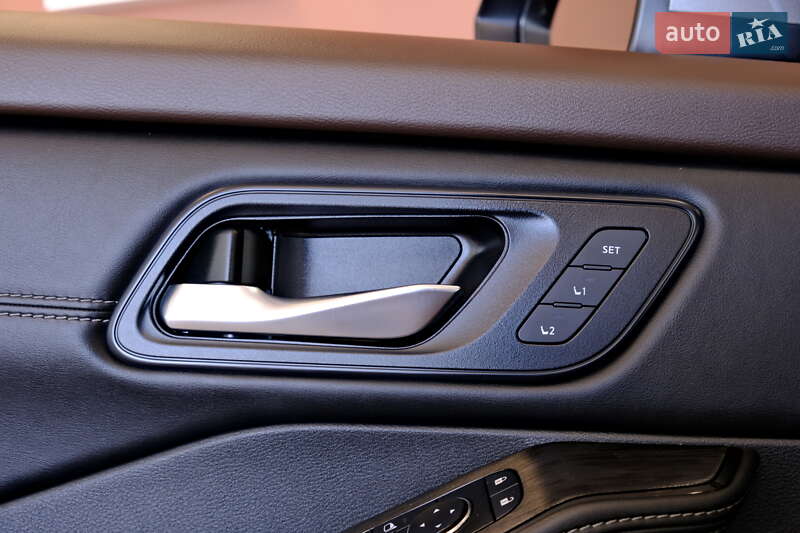 Внедорожник / Кроссовер Nissan Rogue 2023 в Одессе