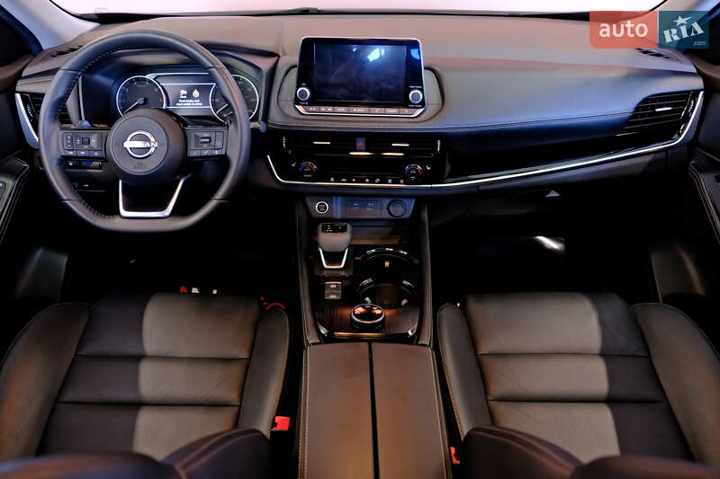 Внедорожник / Кроссовер Nissan Rogue 2023 в Одессе