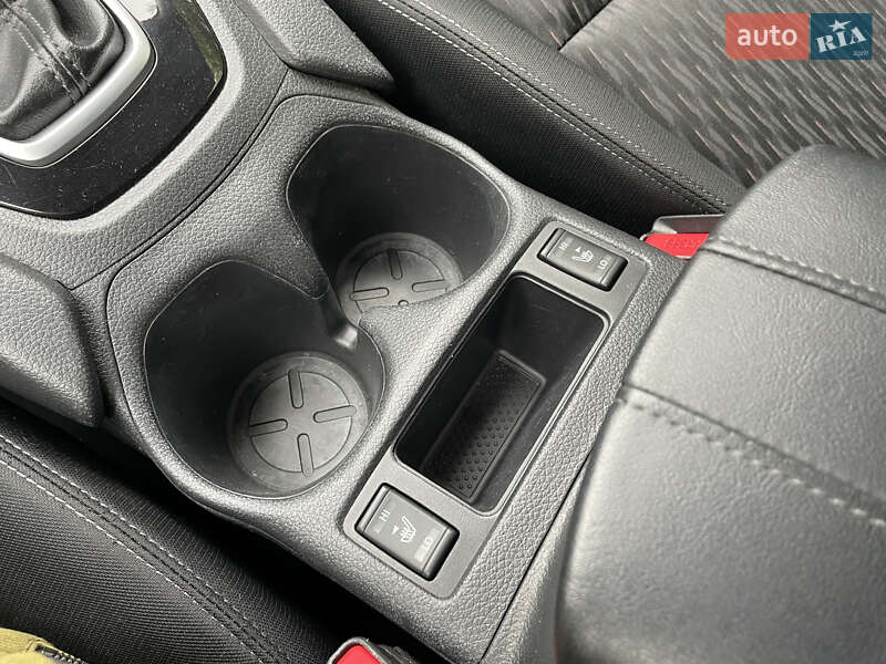 Позашляховик / Кросовер Nissan Rogue 2018 в Миргороді