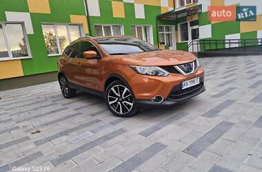 Позашляховик / Кросовер Nissan Rogue 2017 в Тернополі