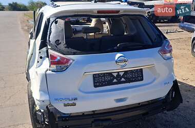 Внедорожник / Кроссовер Nissan Rogue 2016 в Тульчине