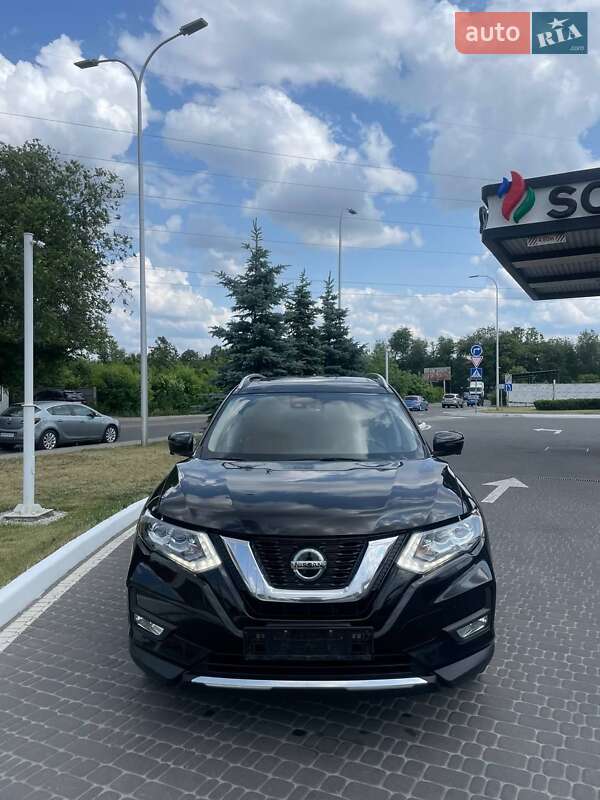 Внедорожник / Кроссовер Nissan Rogue 2019 в Днепре