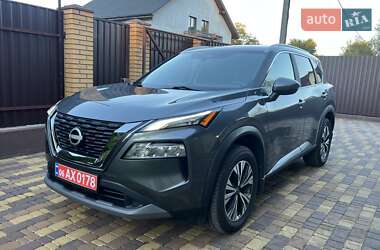 Внедорожник / Кроссовер Nissan Rogue 2022 в Киеве