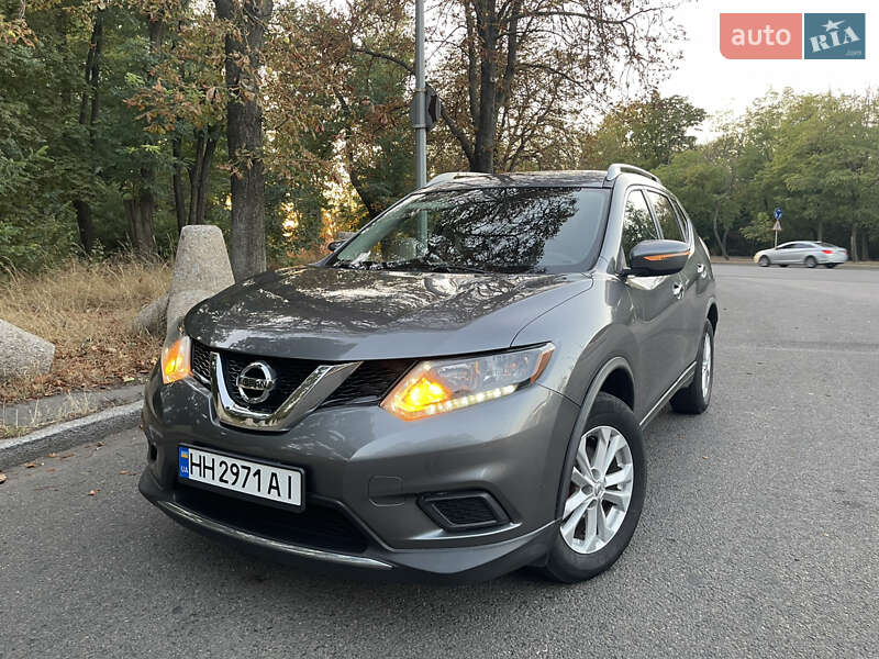 Внедорожник / Кроссовер Nissan Rogue 2015 в Одессе