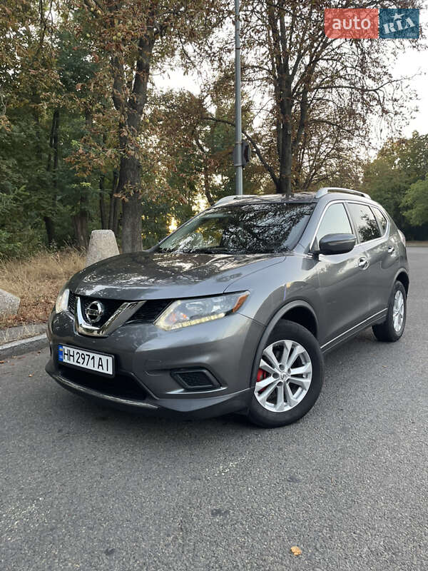 Внедорожник / Кроссовер Nissan Rogue 2015 в Одессе