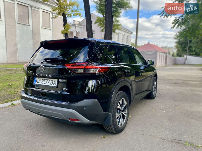 Внедорожник / Кроссовер Nissan Rogue 2020 в Каменском