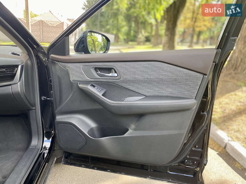 Внедорожник / Кроссовер Nissan Rogue 2020 в Каменском