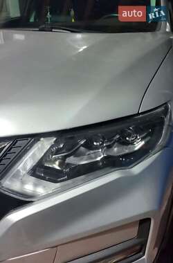Позашляховик / Кросовер Nissan Rogue 2018 в Кропивницькому
