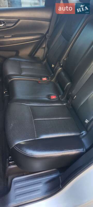 Внедорожник / Кроссовер Nissan Rogue 2018 в Кропивницком