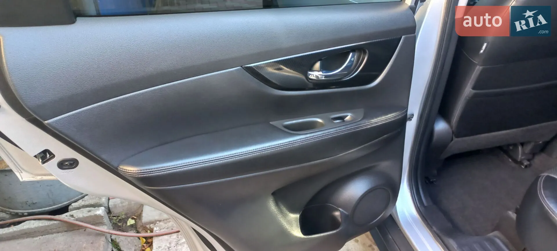 2018 Nissan Rogue - мініатюра 37