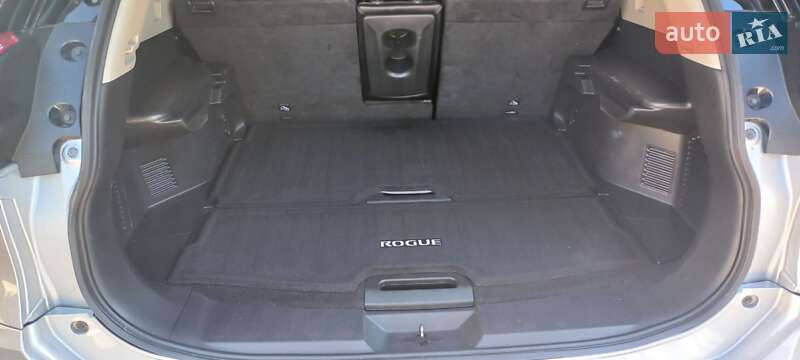 Внедорожник / Кроссовер Nissan Rogue 2018 в Кропивницком